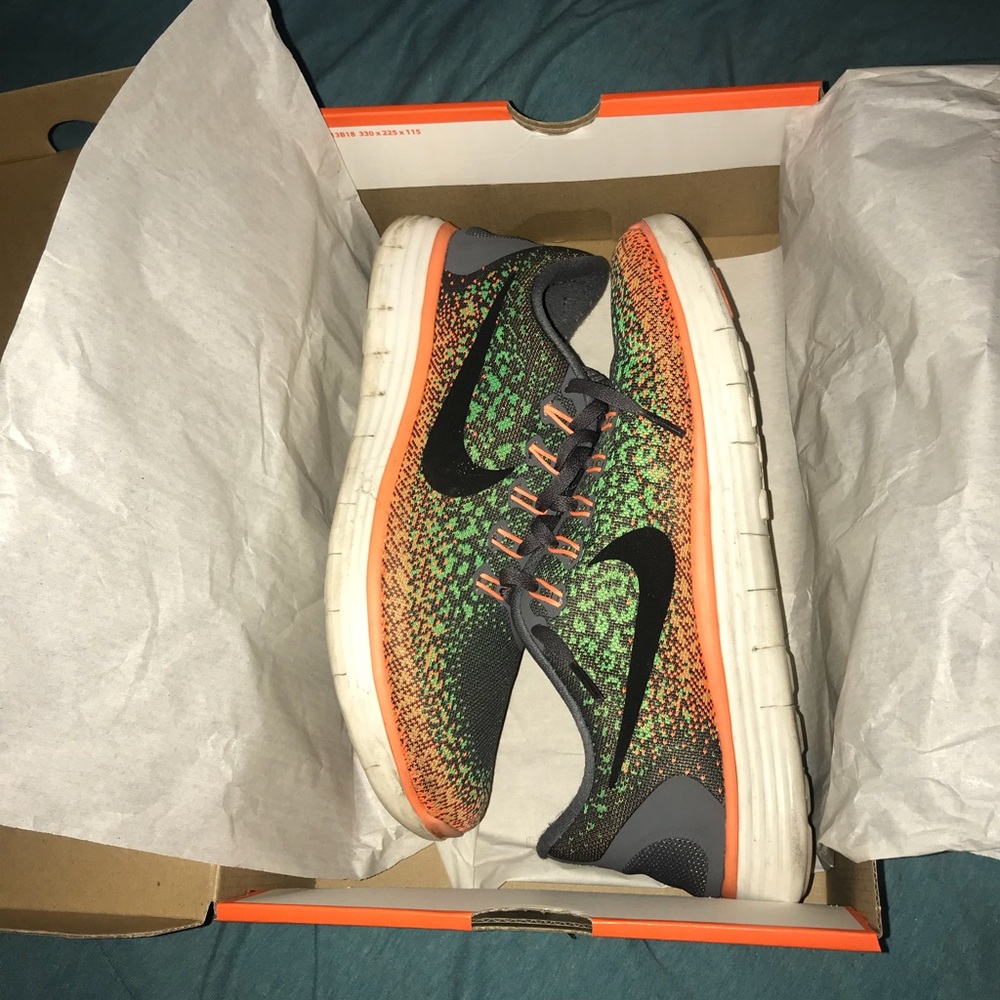 Nike FREE RUN DISTANCE!!! - Picture 7 of 8